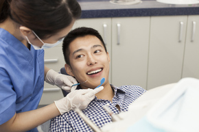 Bleaching+Free Dental Check Up Dengan Intraoral Camera di Pixel Dental