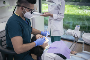 Tambalan gigi Komposit 1x di Mydentismile