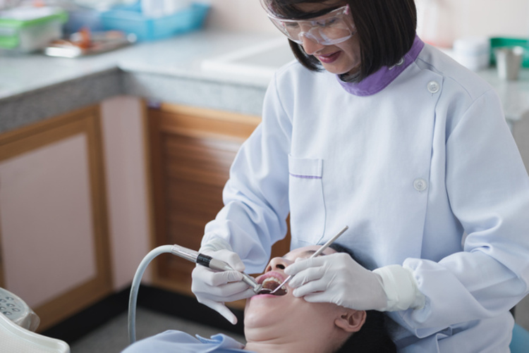 Tambal Gigi 1x di Fre Dental