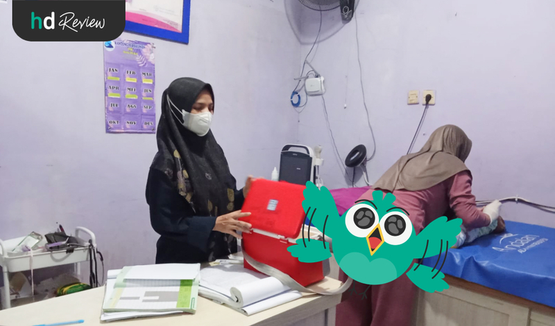 Persiapan sebelum imunisasi DPT di Bidan Herni Persiapan sebelum imunisasi DPT di Bidan Herni