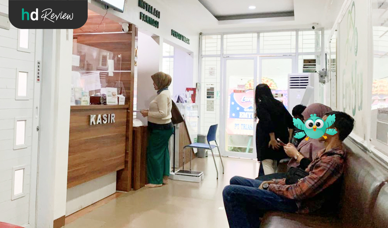 Ruang tunggu Emyu Healthcare